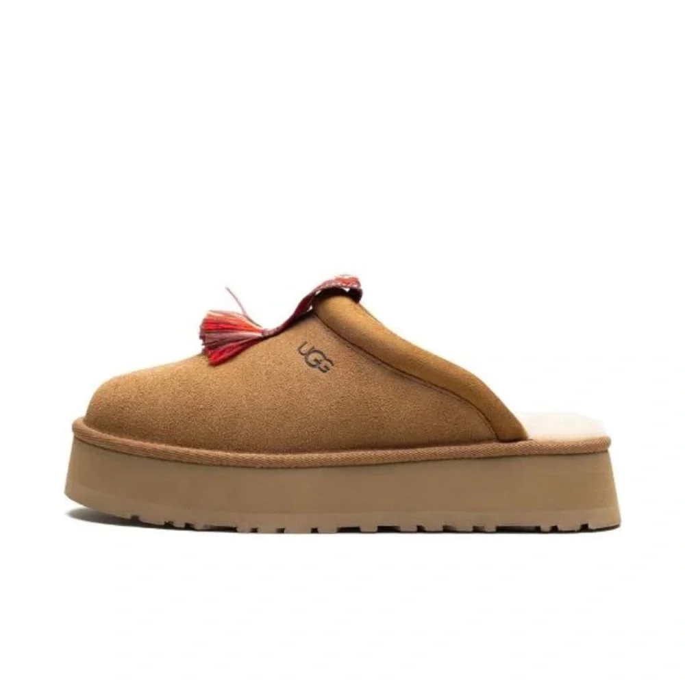 UGG Tazzle "Chestnut" Slippers 1152677-CHE